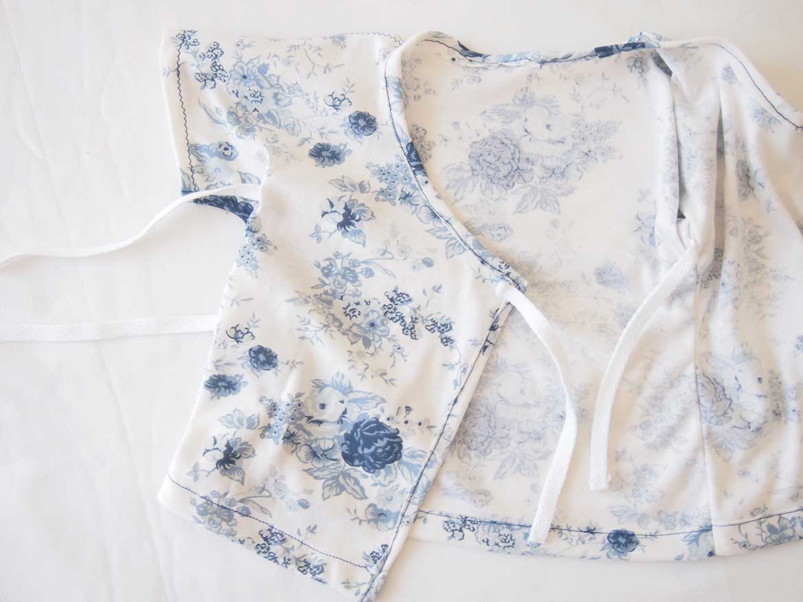 Free Sewing Pattern: Soft and Cosy Baby Kimono - Sew in Love